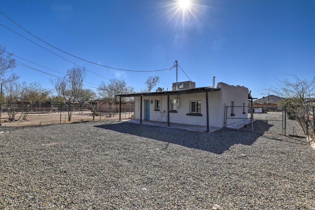 Bright Tucson Home With Patio - 2 Mi To U Of A! Exterior photo